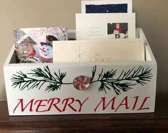 Merry mail Xmas / Christmas card holder.  To keep your Xmas cards displayed and close at hand.  Christmas useful decor.